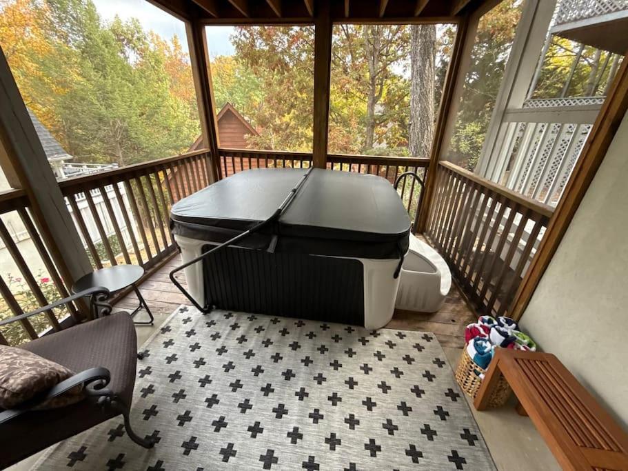 Relax At Forge Chalet Tranquil Retreat Near Attractions Pigeon Forge Eksteriør billede